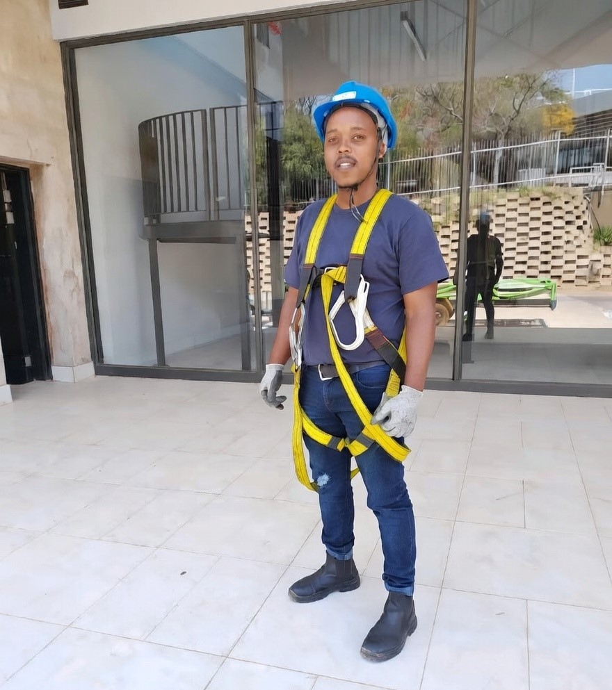 Lloyd Lonwabo